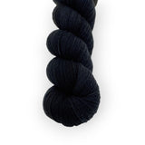 Yarn-Edge of Night-WOOLTRIBE