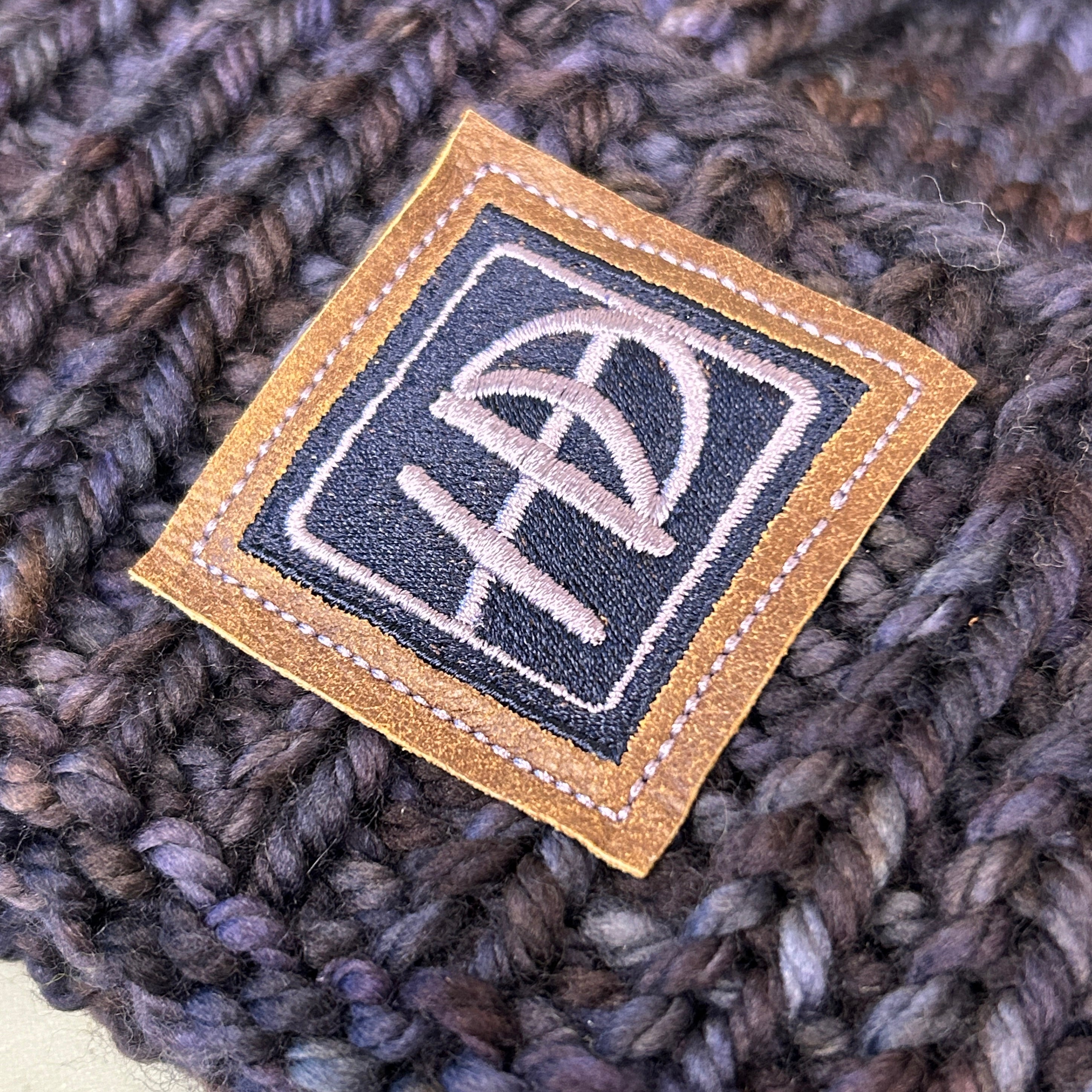 BIG ASS BEANIE - Raven – WOOLTRIBE